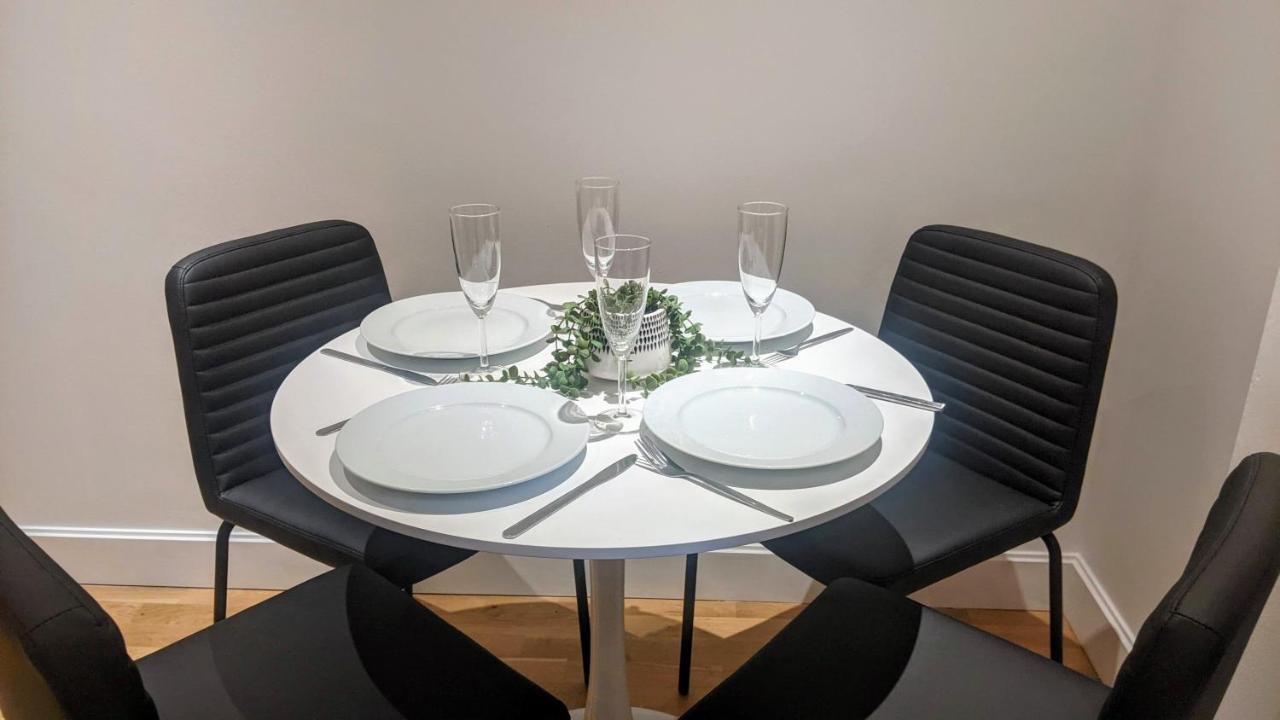 #Huge Master Suite #Self Check In #Very Central!!! York Buitenkant foto