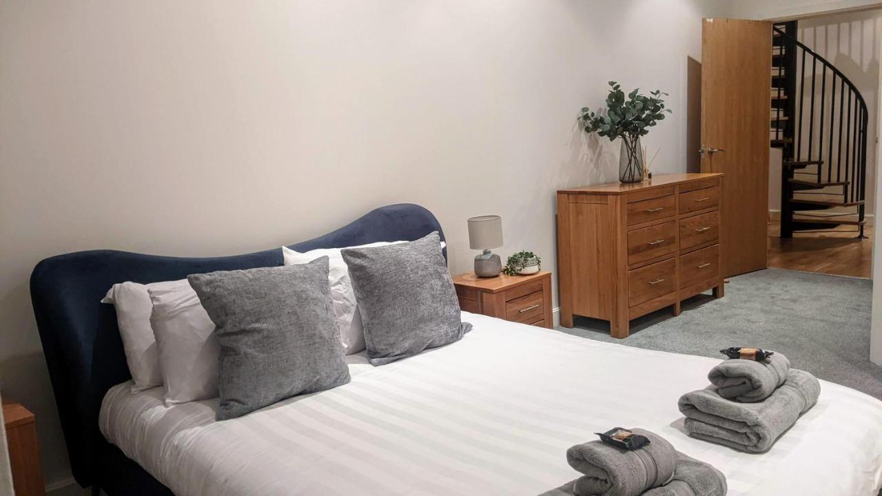 #Huge Master Suite #Self Check In #Very Central!!! York Buitenkant foto